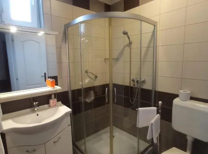 Lägenhet Joker Apartman Sárvár